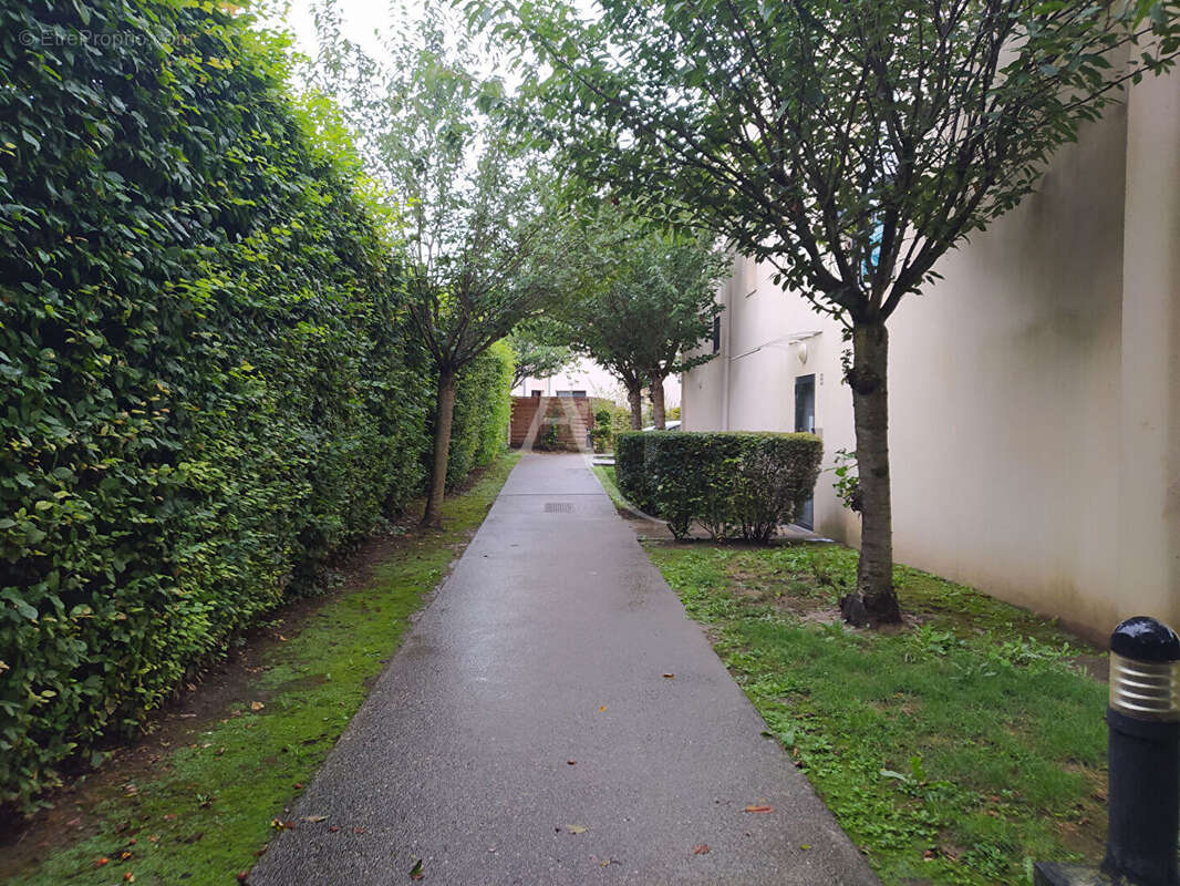 Appartement à BRIE-COMTE-ROBERT