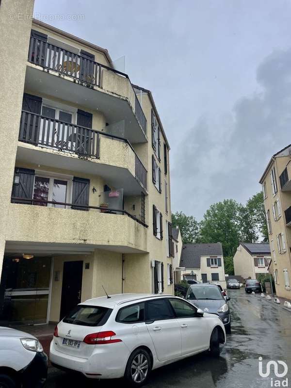 Photo 2 - Appartement à SAINT-GERMAIN-LES-ARPAJON