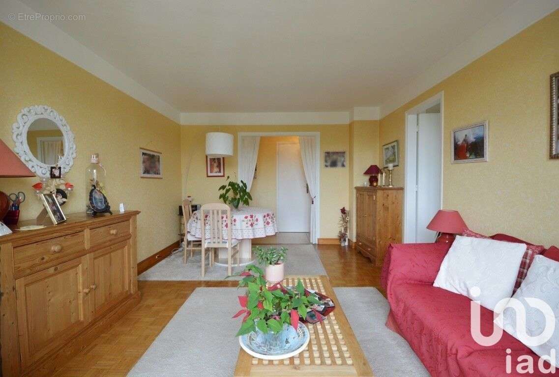 Photo 5 - Appartement à SAINT-MAUR-DES-FOSSES