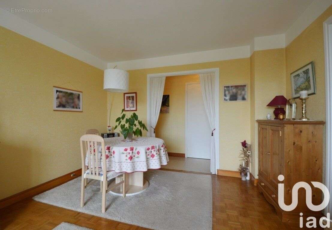 Photo 7 - Appartement à SAINT-MAUR-DES-FOSSES