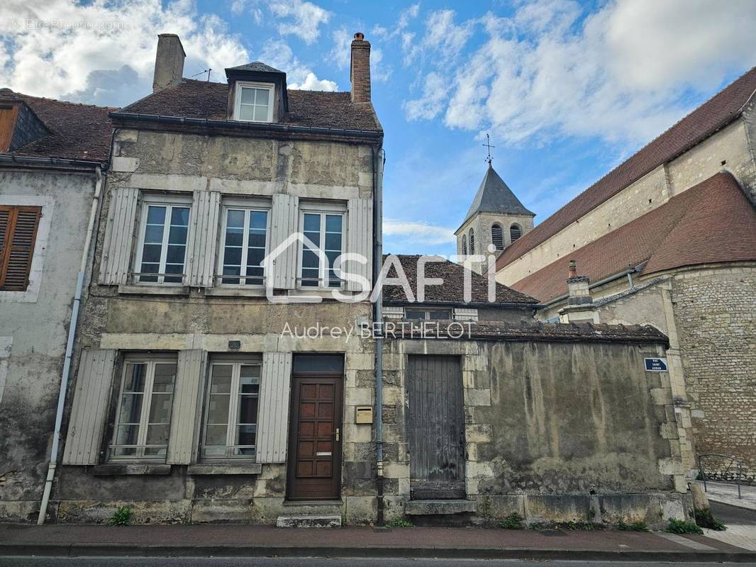 Photo 1 - Appartement à COSNE-COURS-SUR-LOIRE