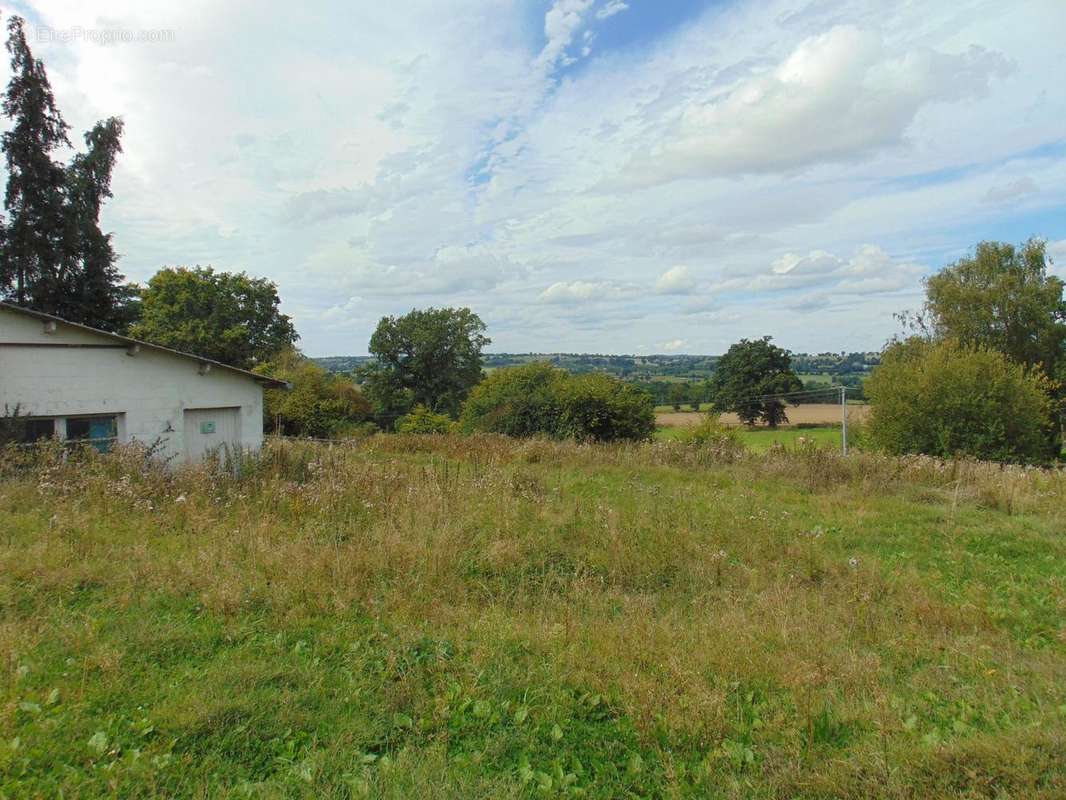 Photo 2 - Maison à MONTILLY-SUR-NOIREAU