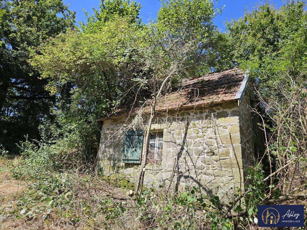 Maison à MAUSSAC