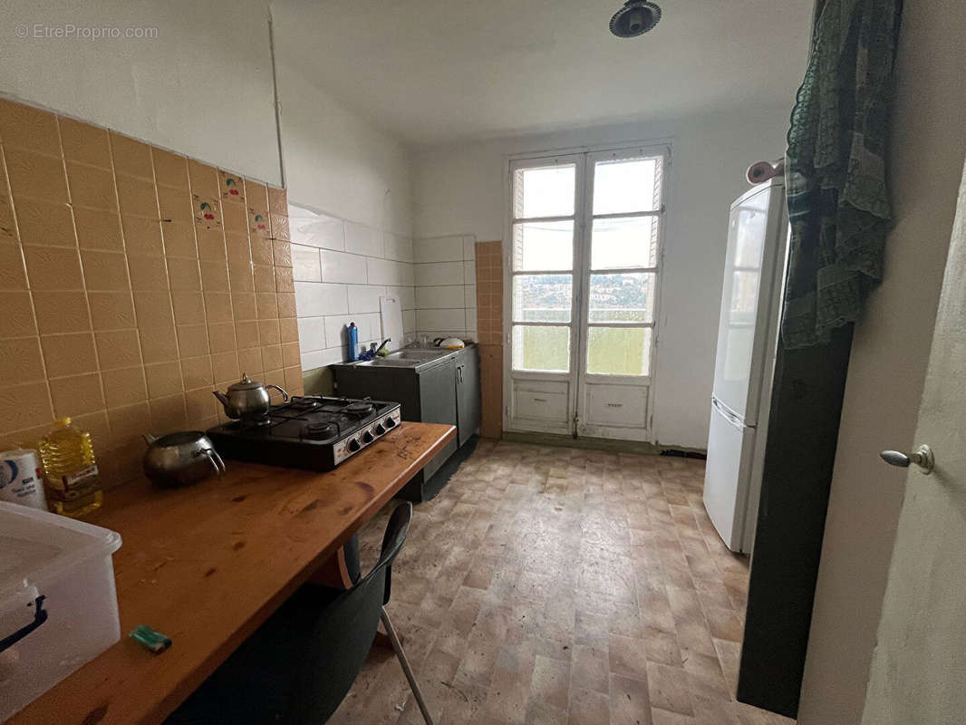 Appartement à MARSEILLE-14E