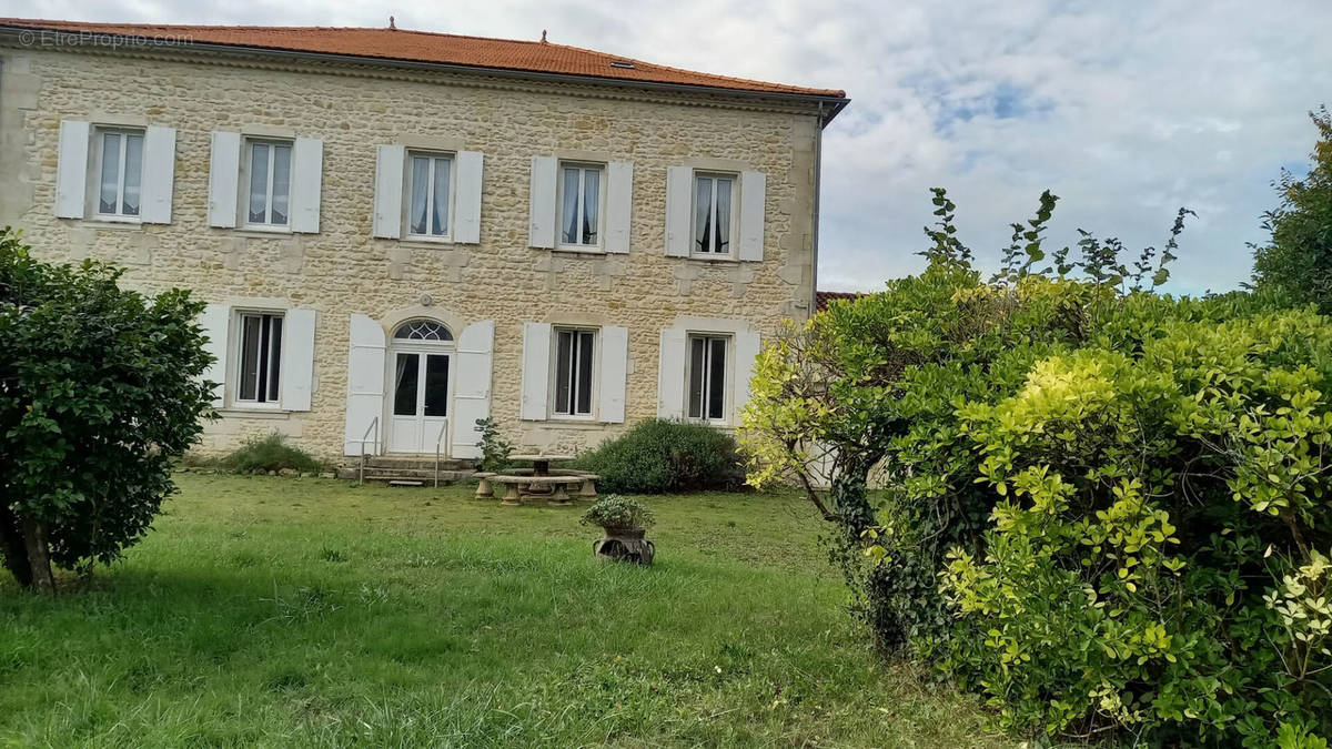 Maison à LESPARRE-MEDOC