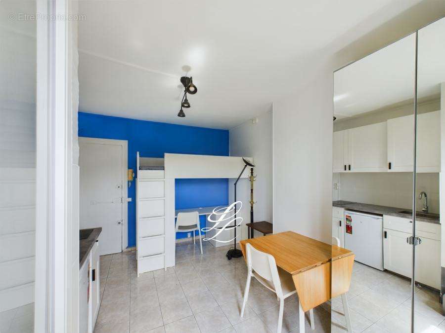 Appartement à PARIS-5E