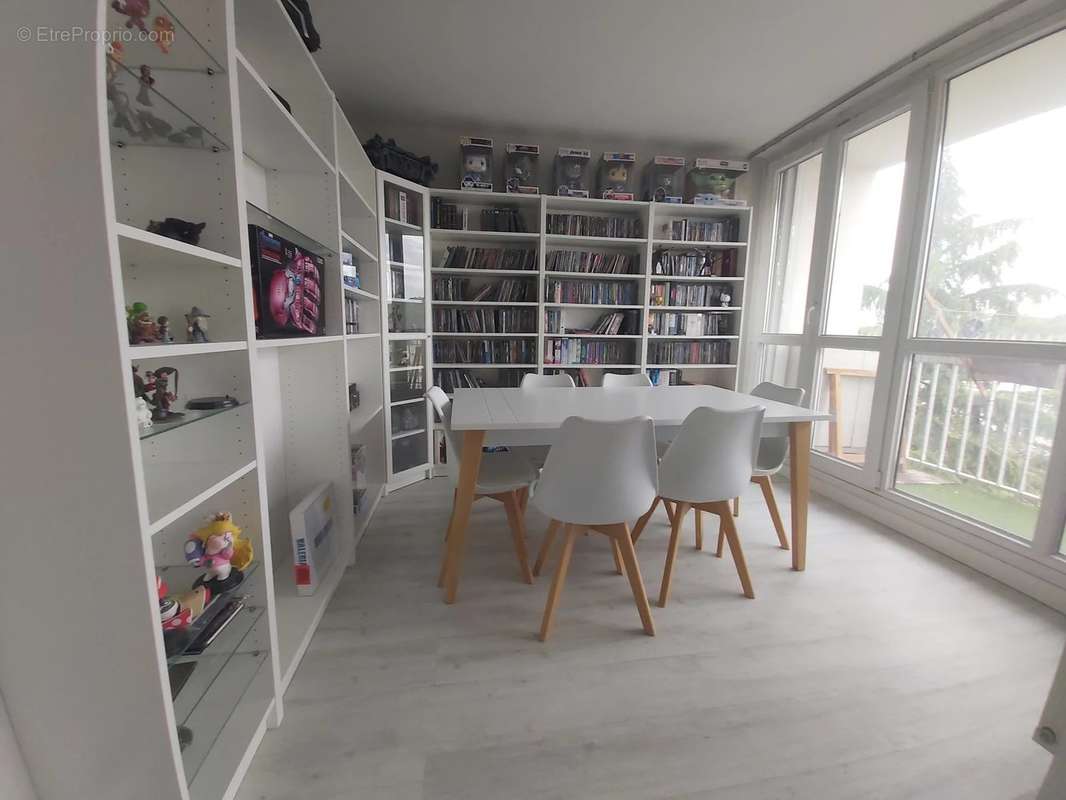 Appartement à CHELLES