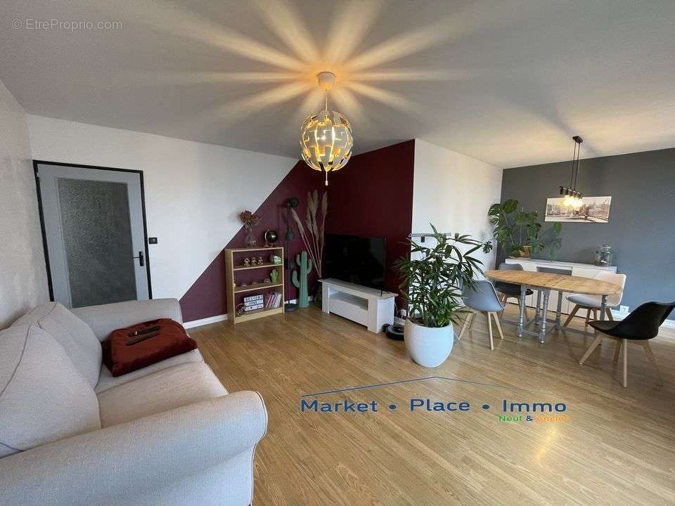 Macon, appratement T4 - Appartement à MACON