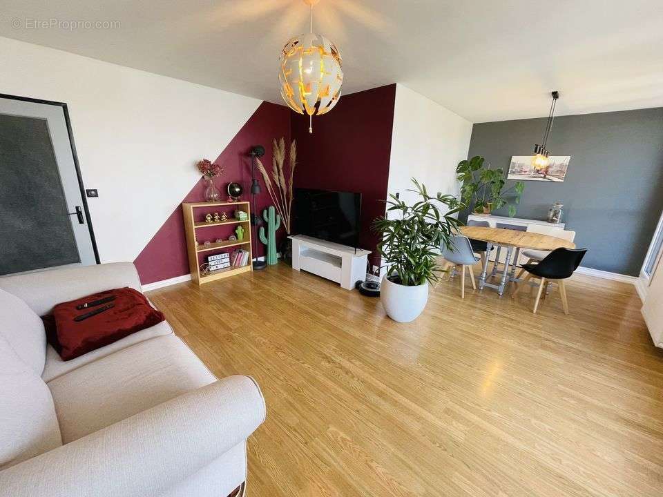 Macon, appratement T4 - Appartement à MACON