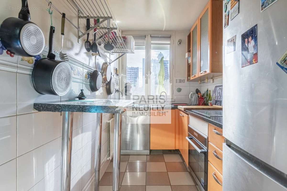 Appartement à LEVALLOIS-PERRET