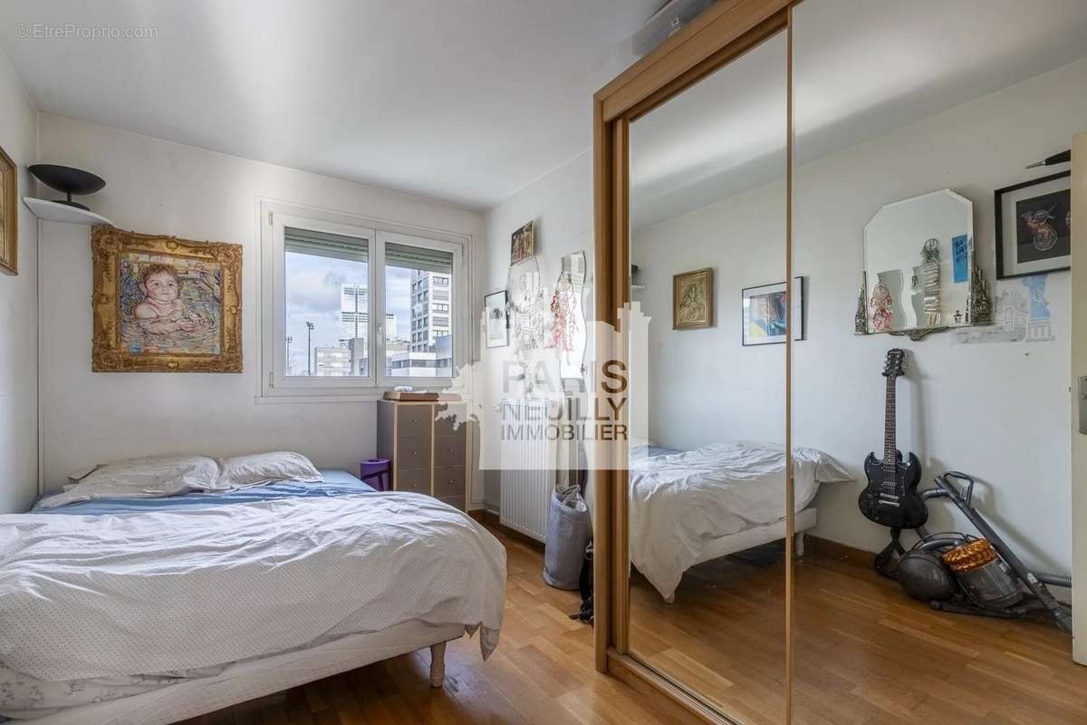 Appartement à LEVALLOIS-PERRET