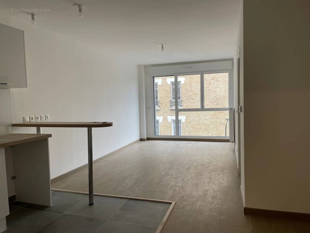 Appartement à ASNIERES-SUR-SEINE