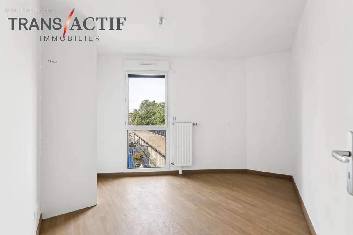 Appartement à ASNIERES-SUR-SEINE