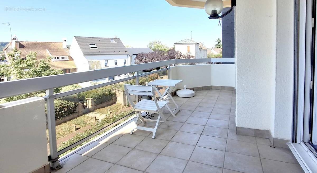 Appartement à CROISSY-SUR-SEINE