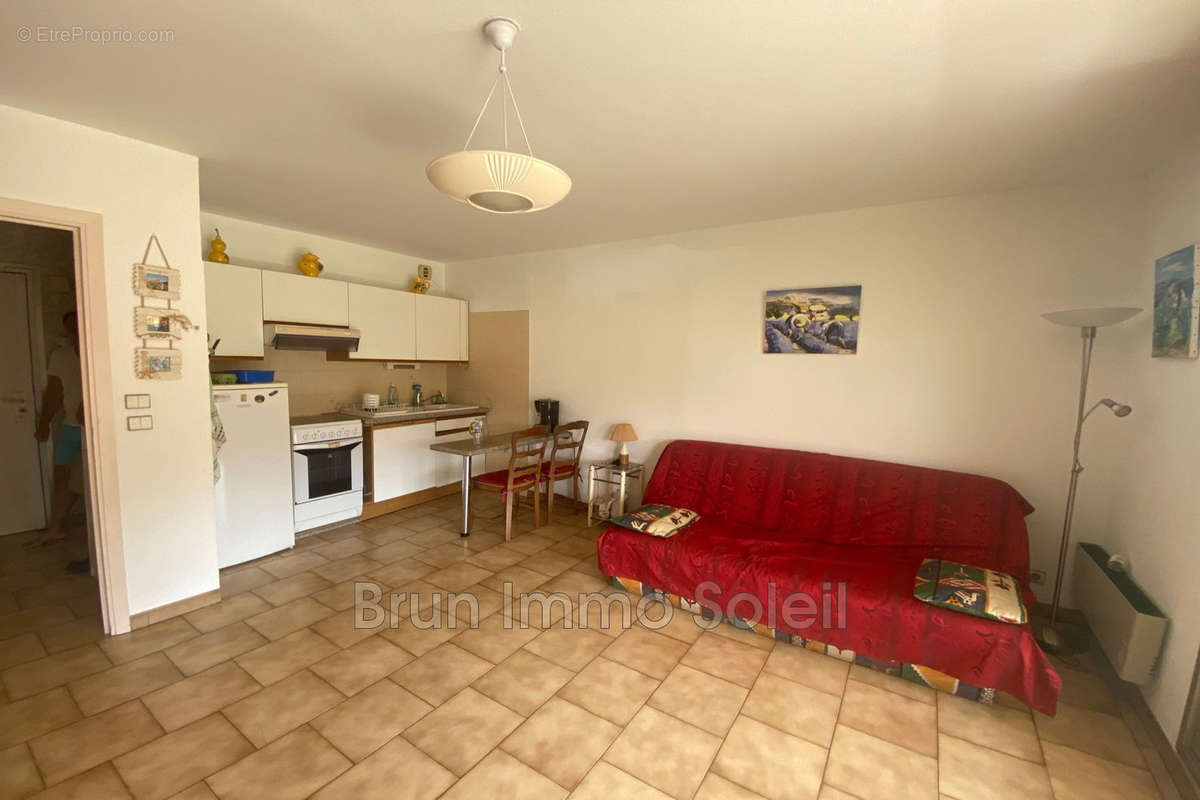 Appartement à VILLENEUVE-LOUBET