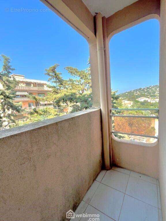 Balcon - Appartement à SAINTE-MAXIME