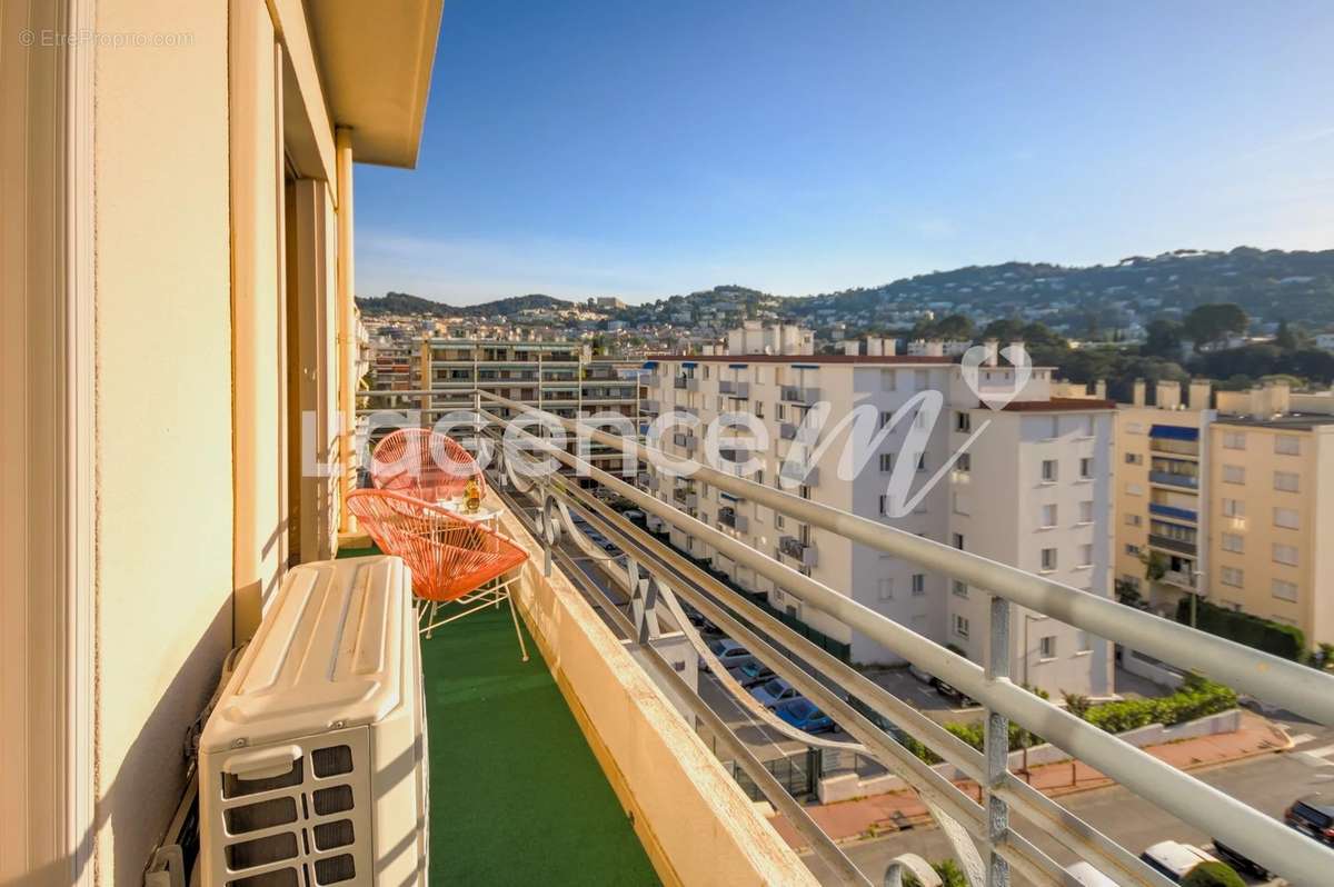 Appartement à CANNES