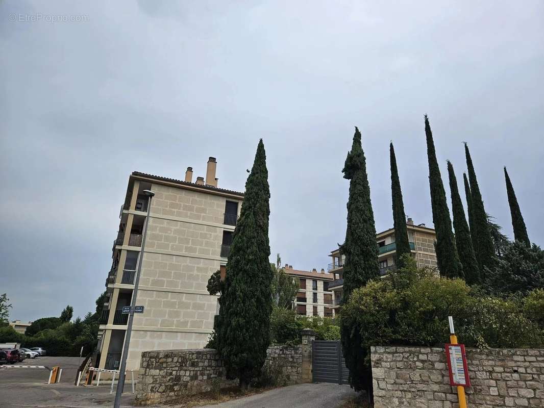 Appartement à AIX-EN-PROVENCE