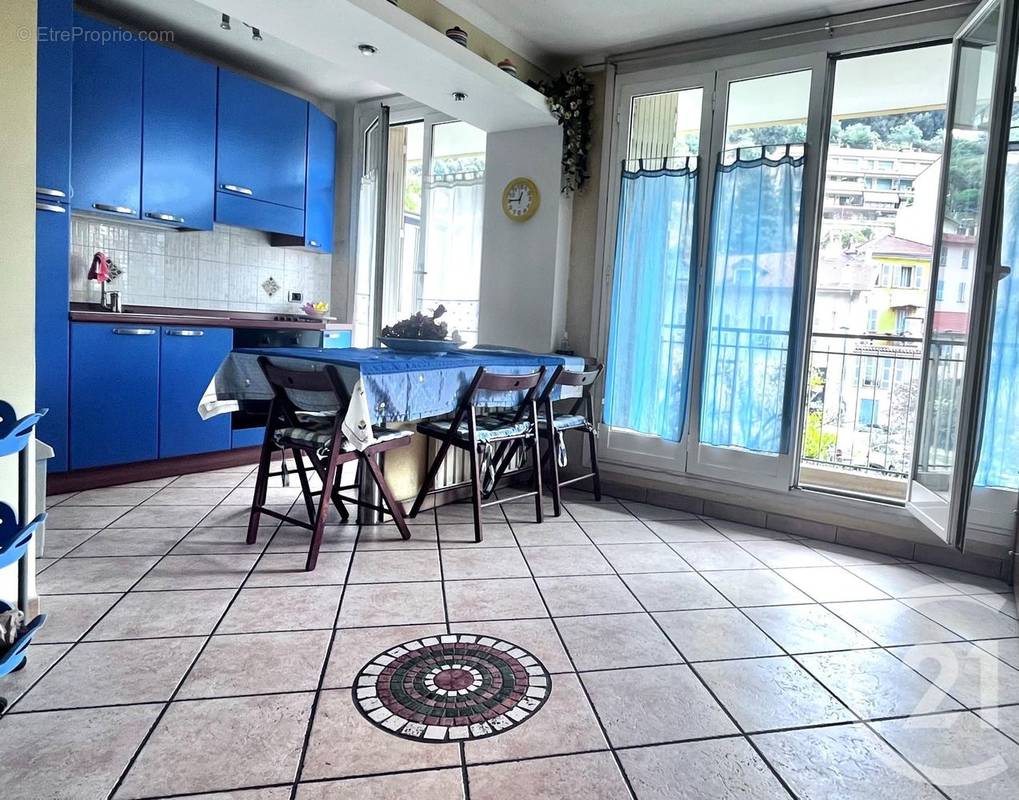 Appartement à MENTON