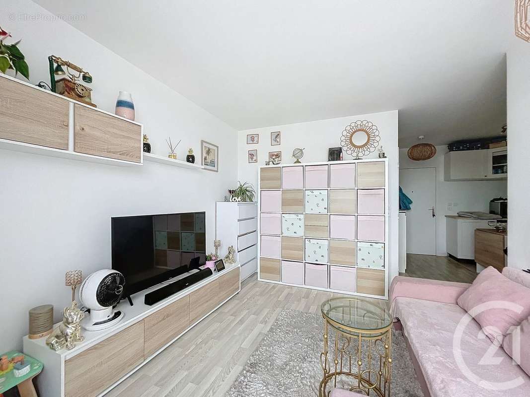 Appartement à MOISSY-CRAMAYEL