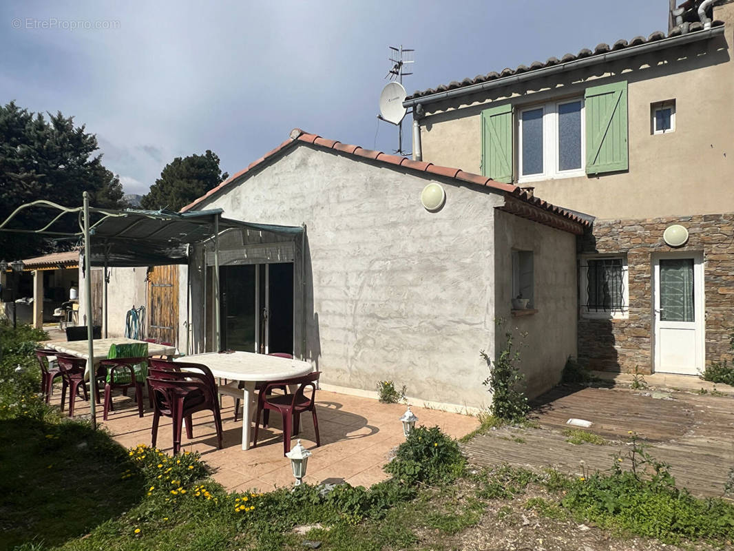 Appartement à AUBAGNE