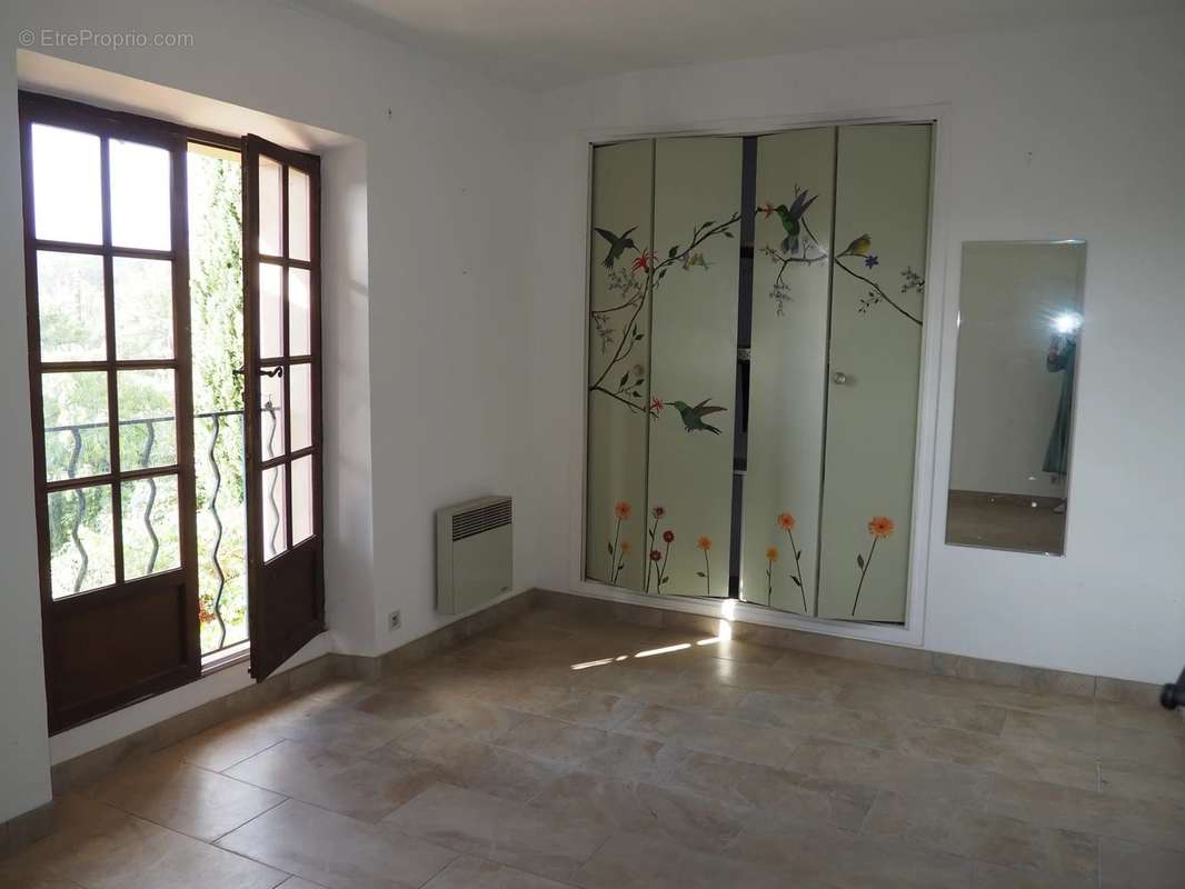 Appartement à GRIMAUD