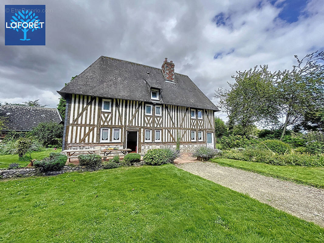 Maison à BERNAY