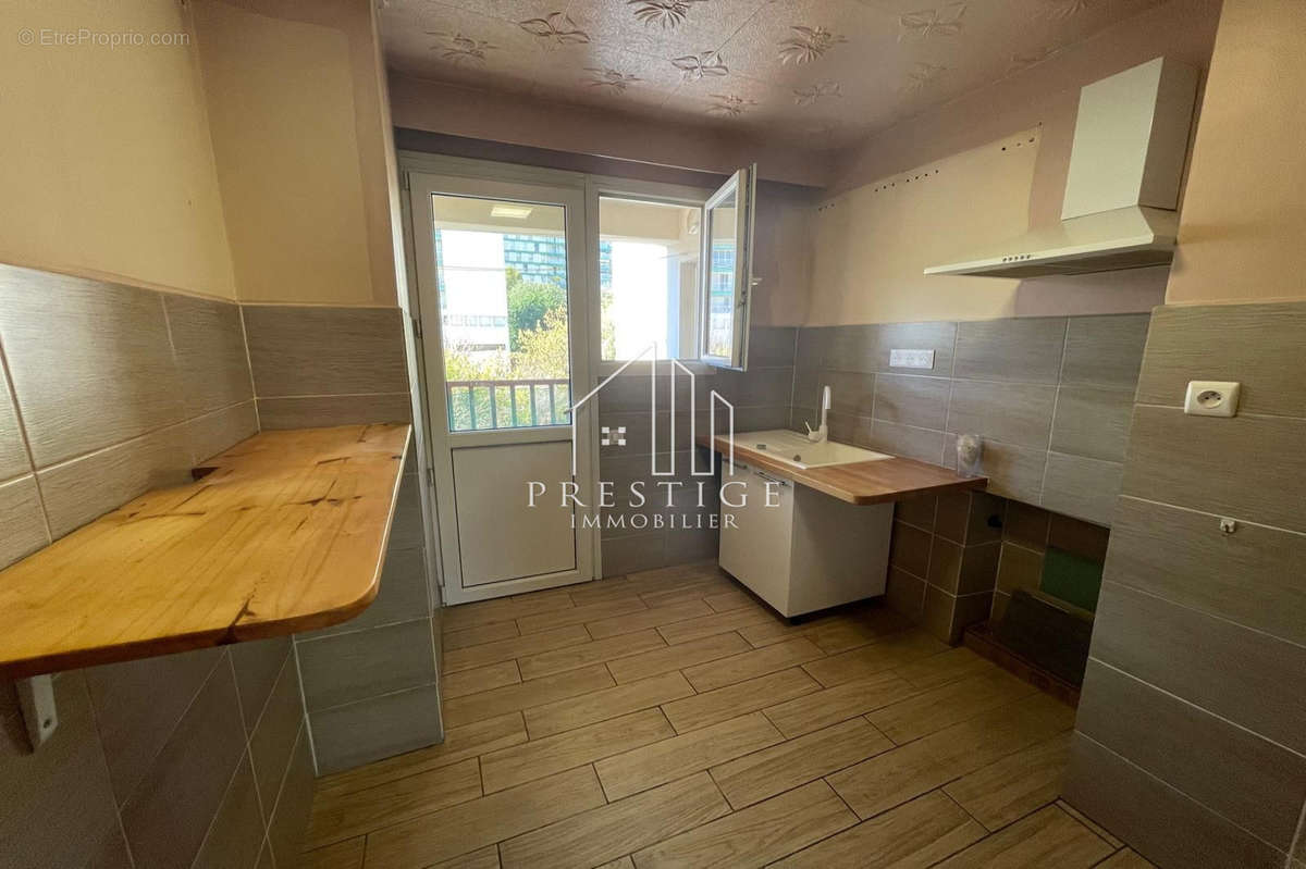 Appartement à MARSEILLE-13E