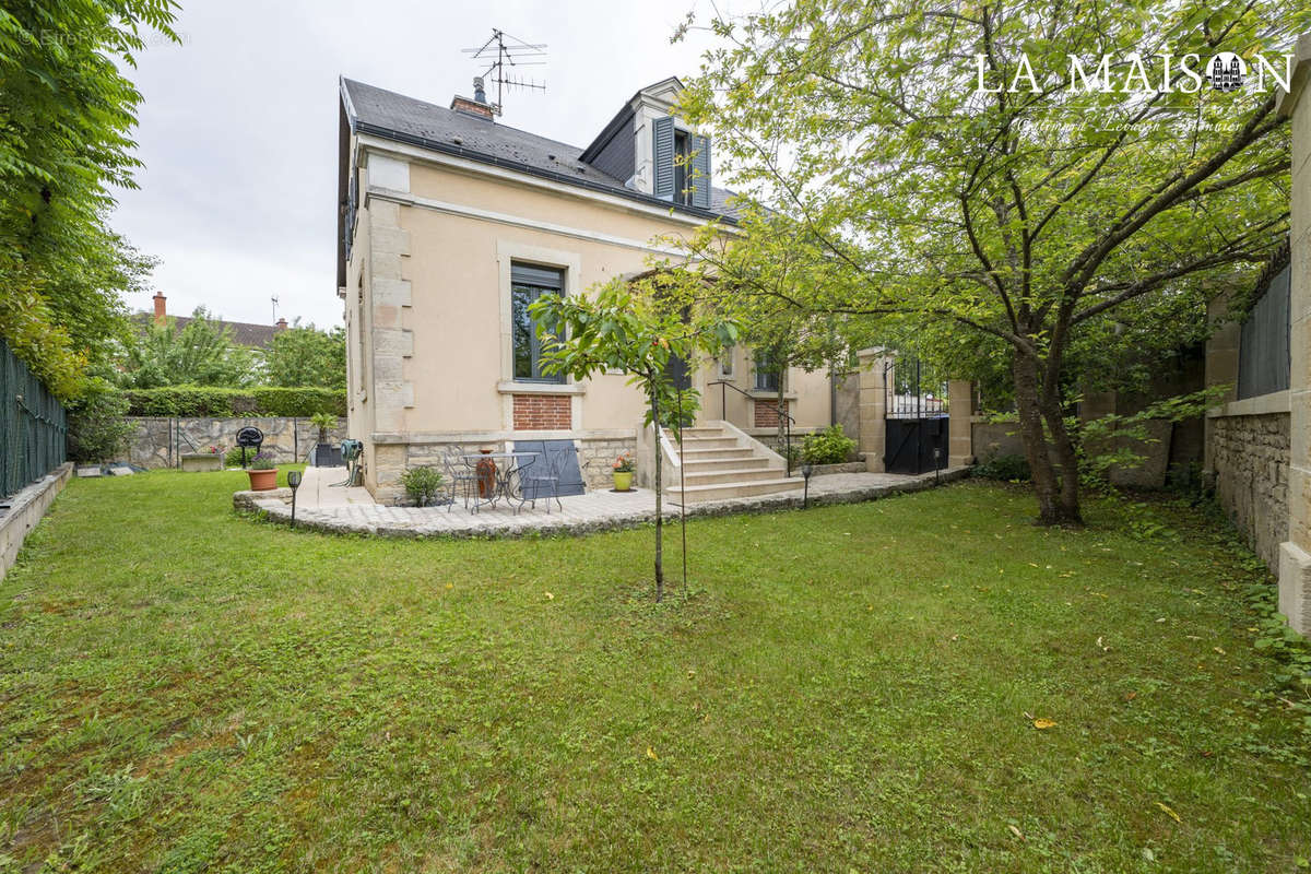 Maison à DIJON