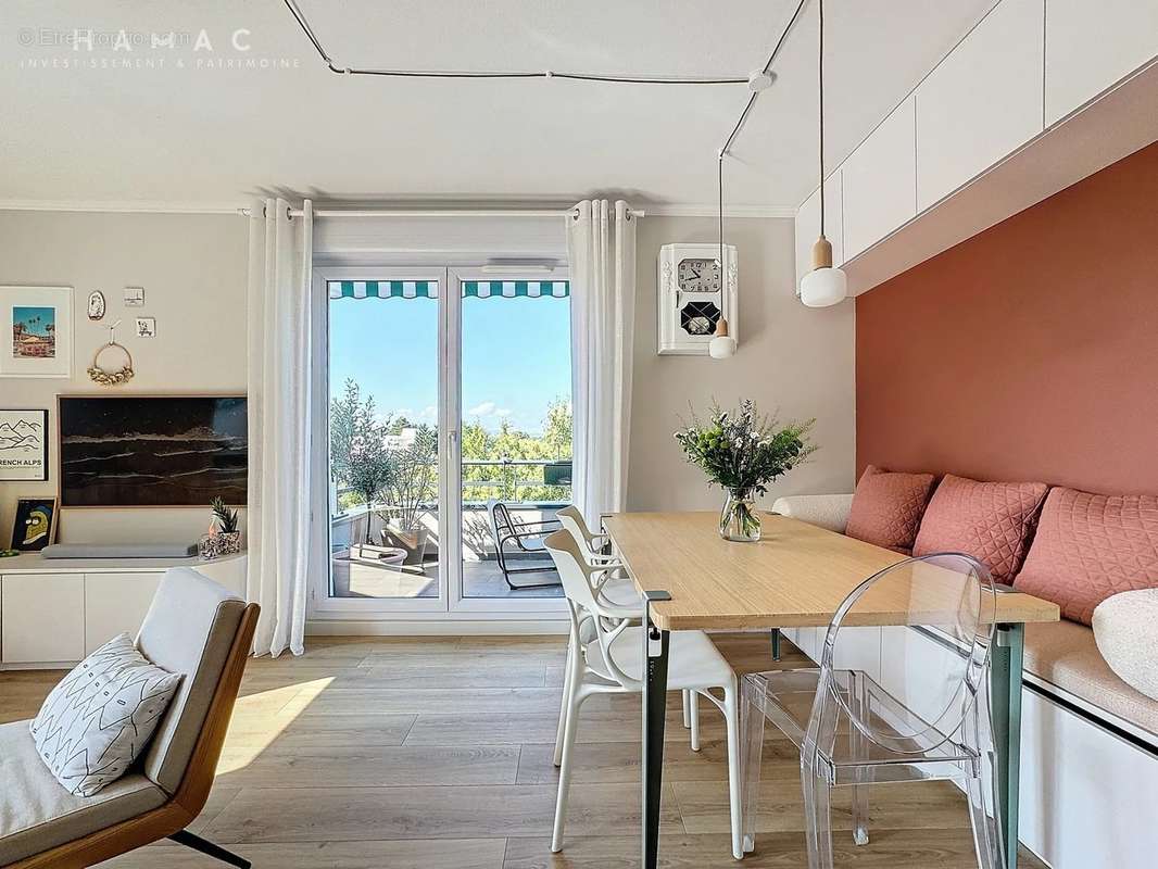 Appartement à SAINTE-FOY-LES-LYON