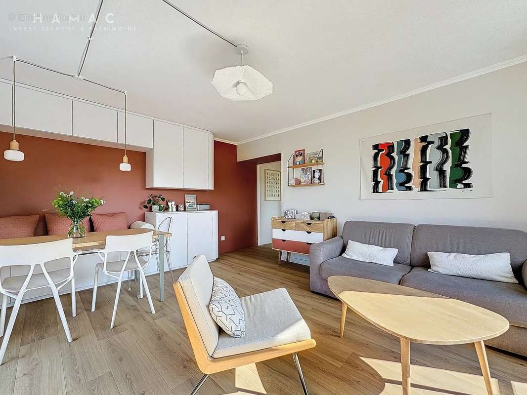 Appartement à SAINTE-FOY-LES-LYON