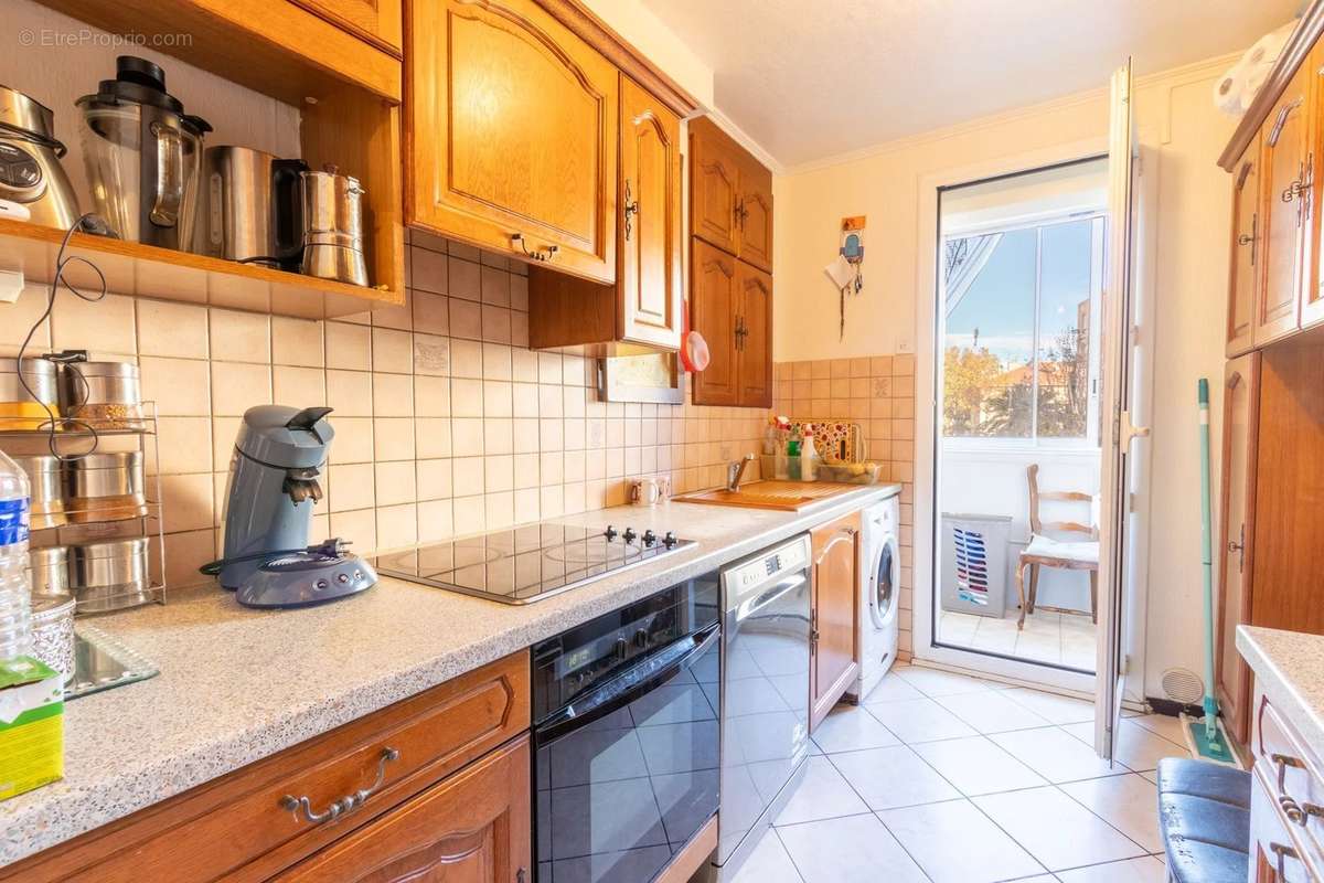 Appartement à FREJUS