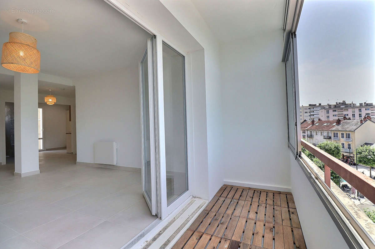 Appartement à AIX-LES-BAINS