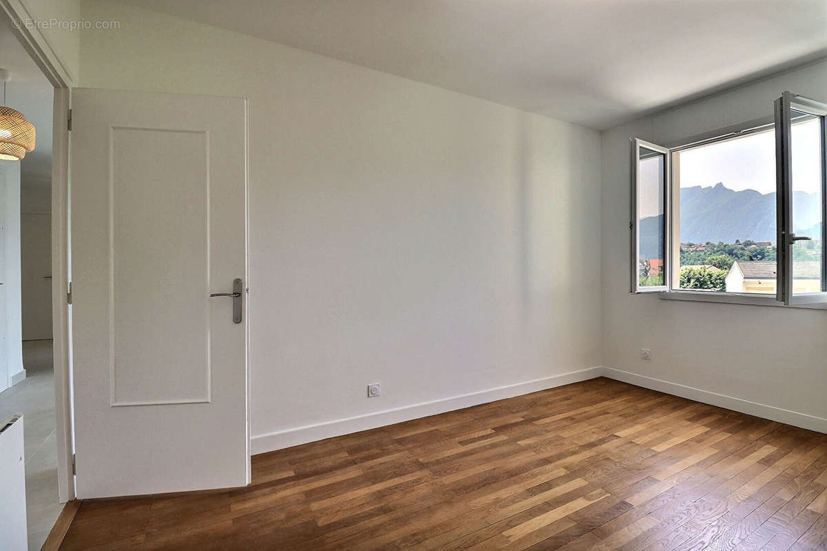 Appartement à AIX-LES-BAINS