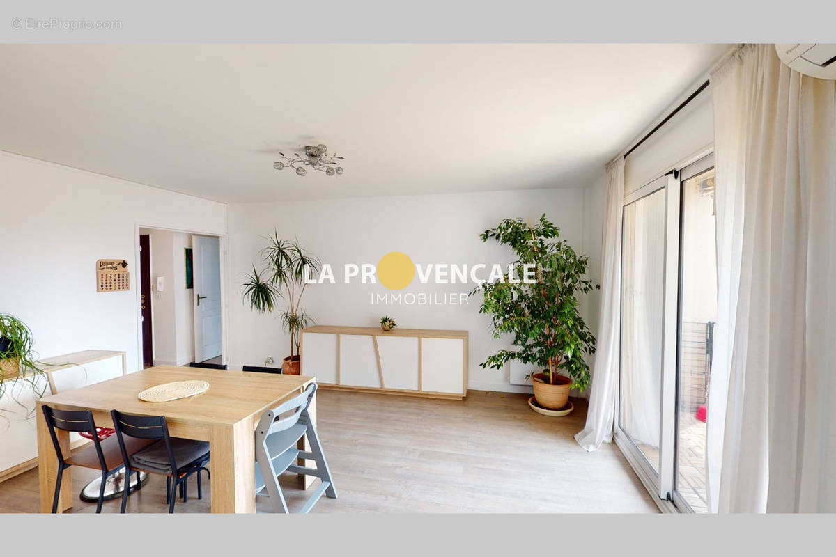 Appartement à AIX-EN-PROVENCE