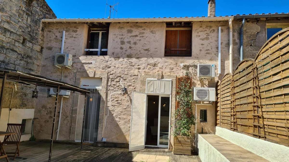 Appartement à PEZENAS