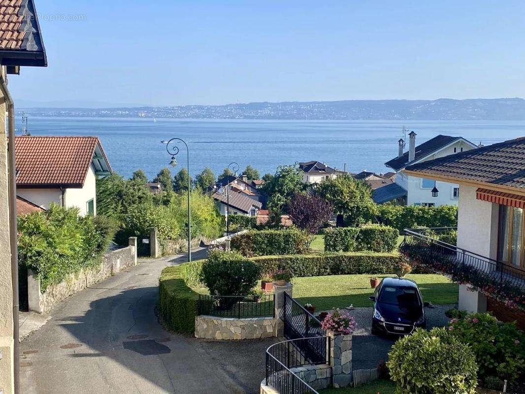 Appartement à EVIAN-LES-BAINS