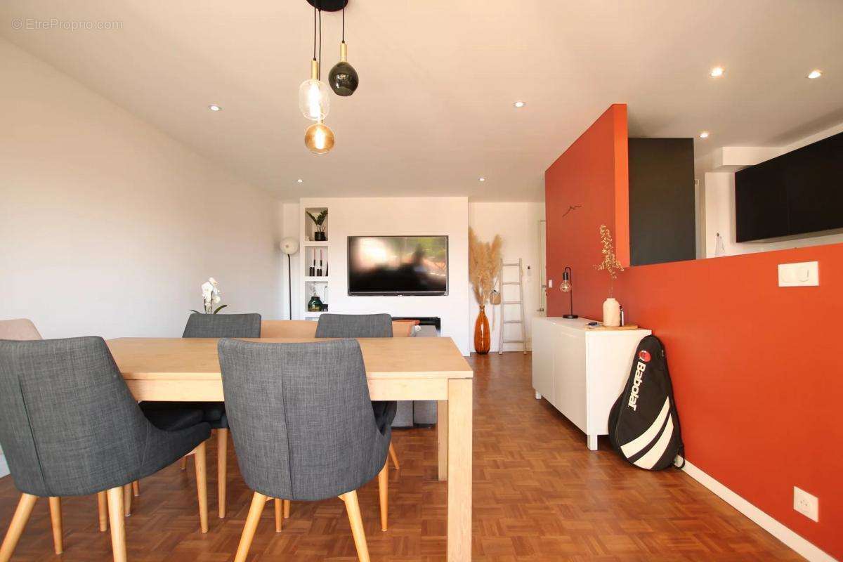 Appartement à MARSEILLE-12E