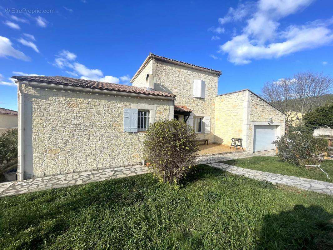 Maison à UZES