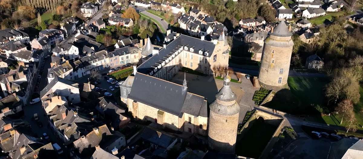 Commerce à CHATEAUGIRON