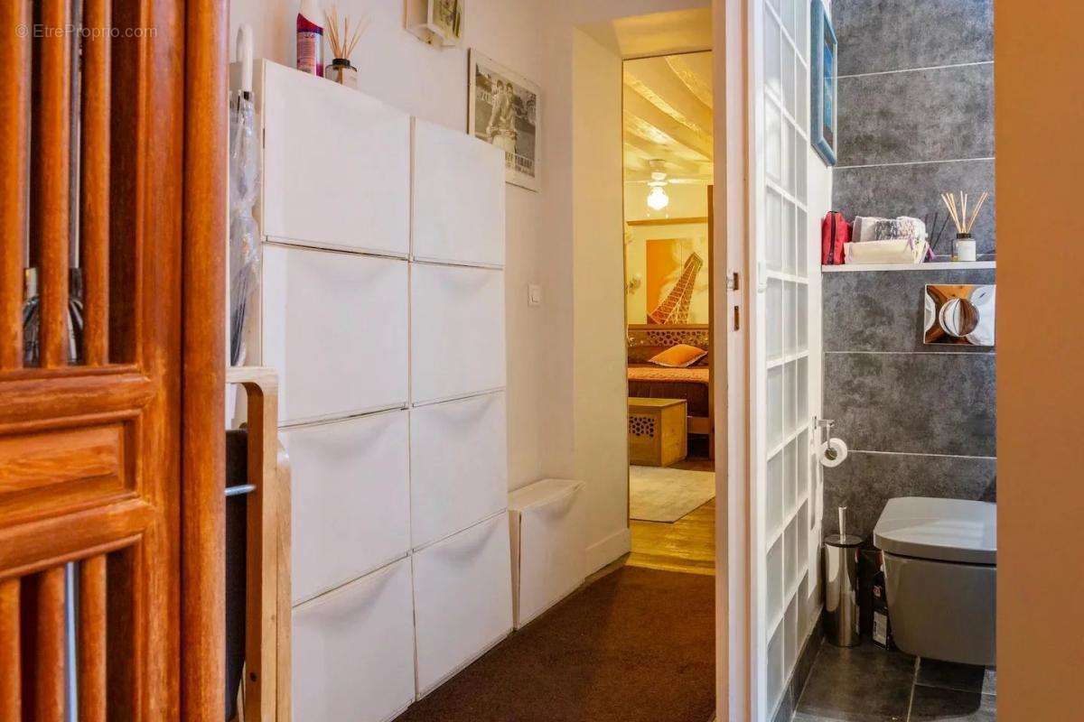 Appartement à PARIS-2E