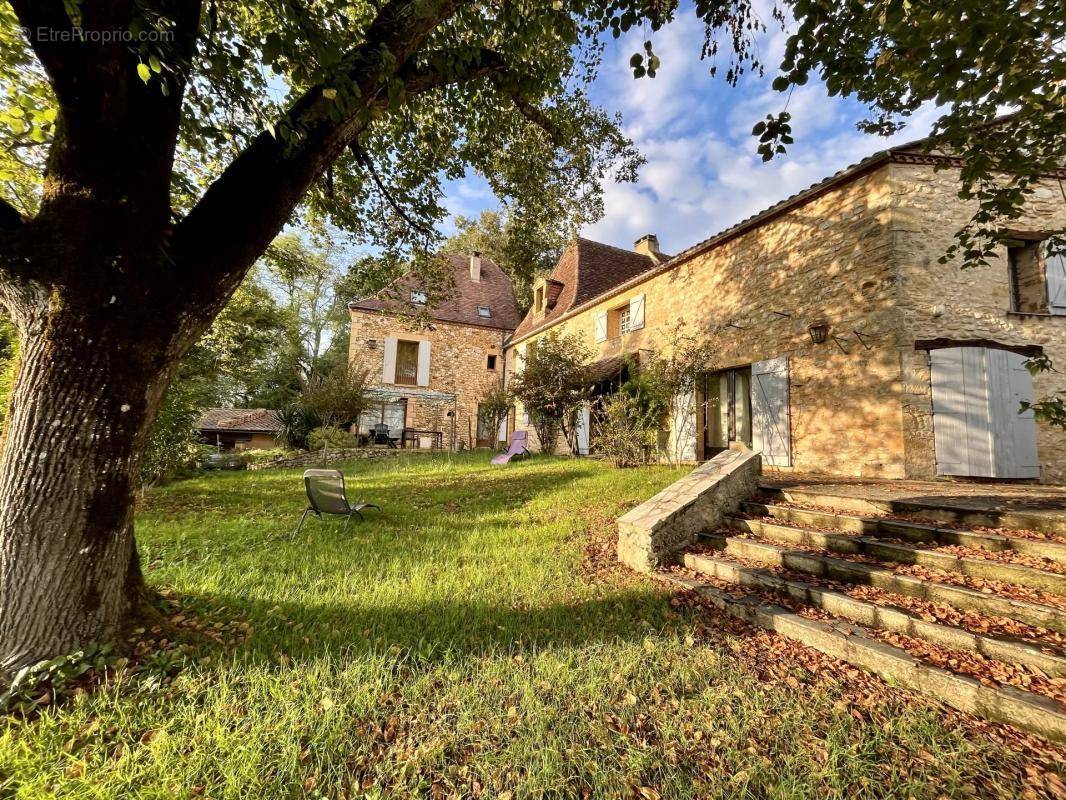 Maison à COUX-ET-BIGAROQUE