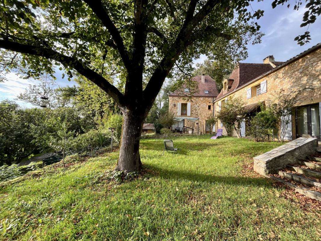 Maison à COUX-ET-BIGAROQUE