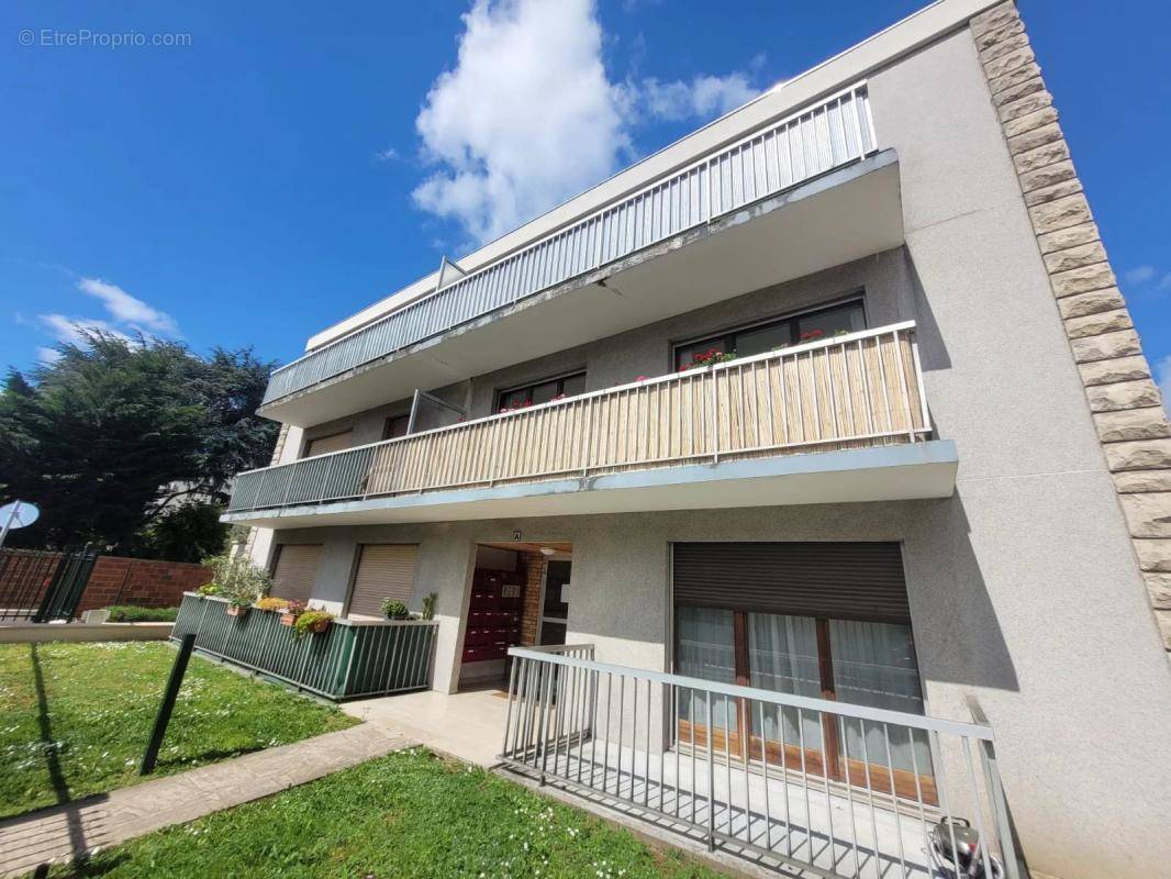 Appartement à RUEIL-MALMAISON