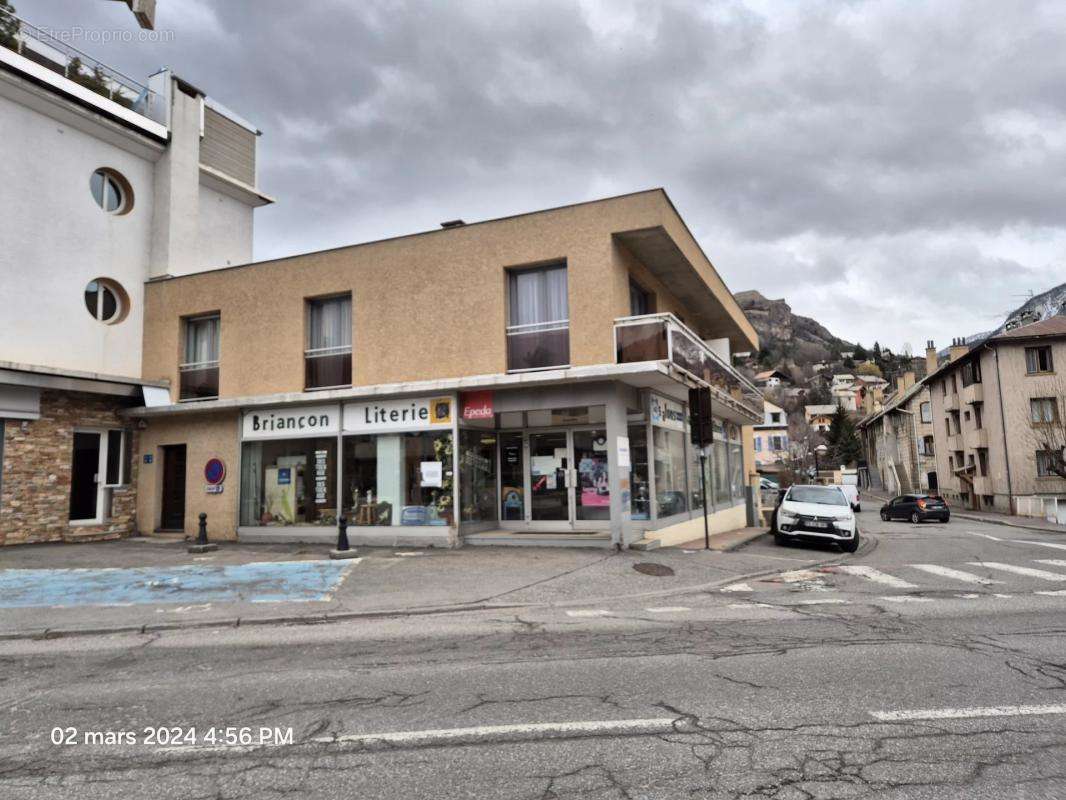 Commerce à BRIANCON