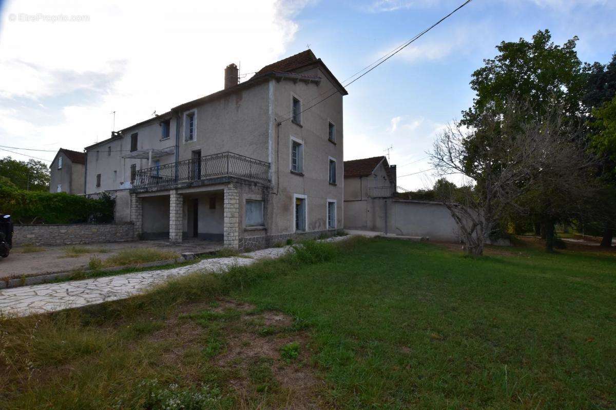 Maison à CAHORS