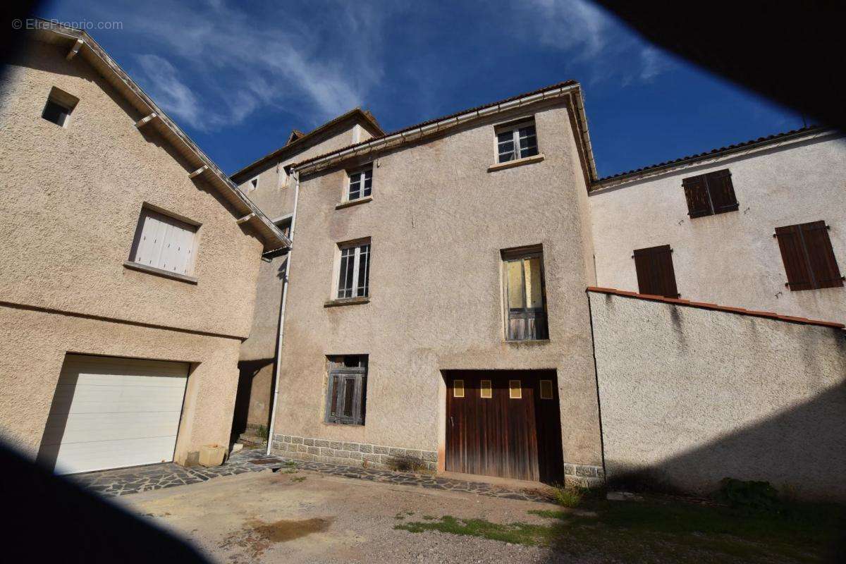 Maison à CAHORS