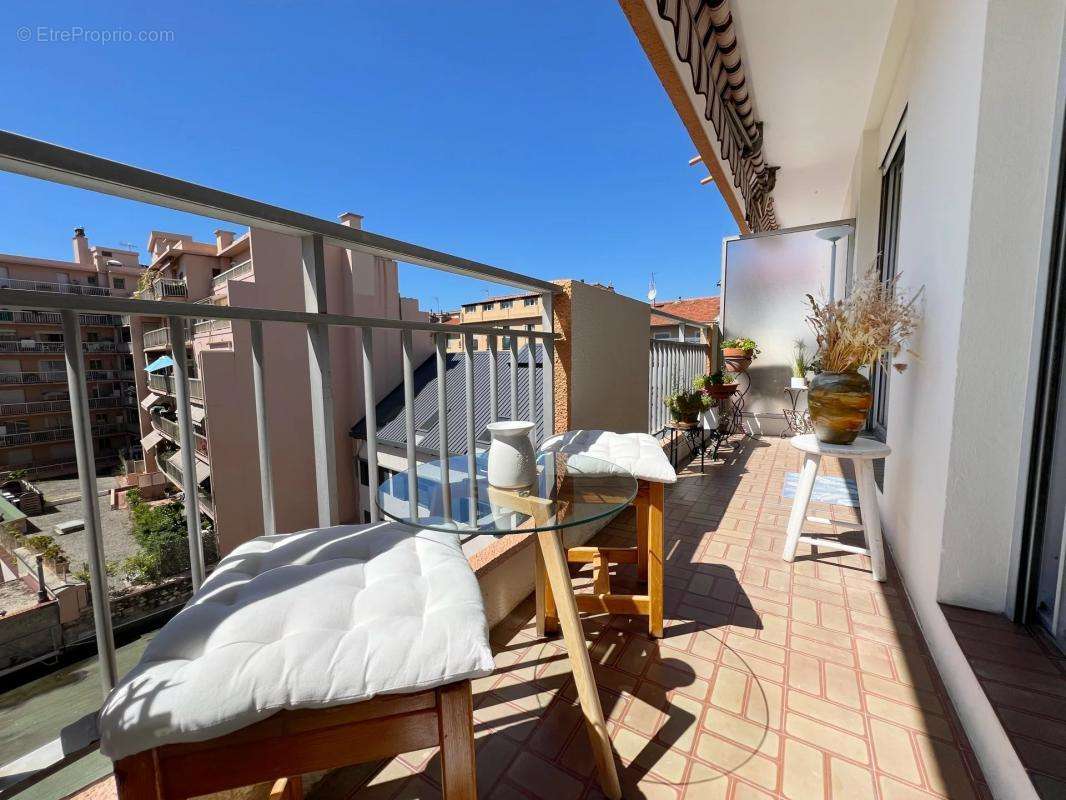 Appartement à NICE