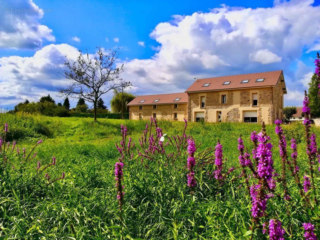 Maison à PALINGES