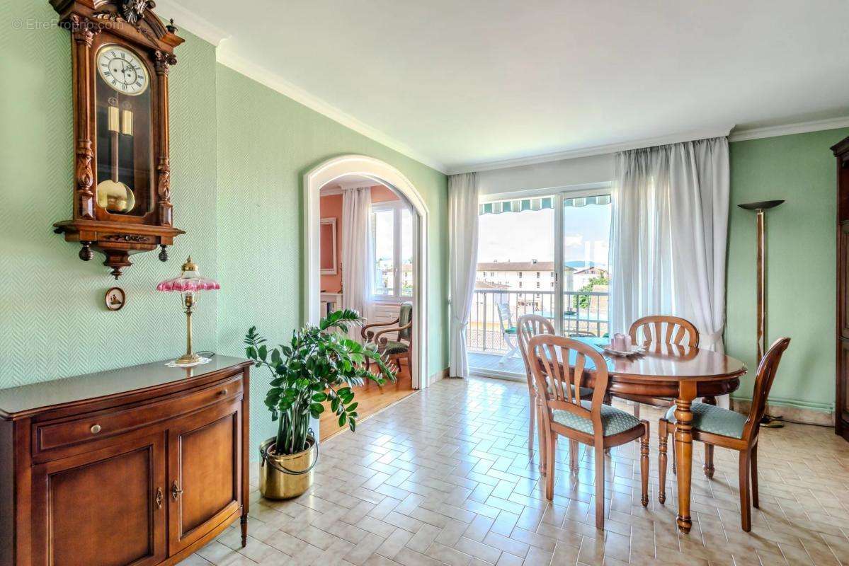 Appartement à THONON-LES-BAINS